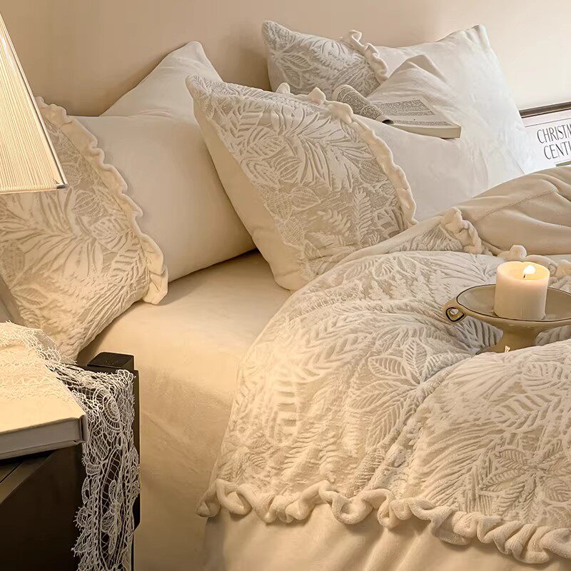 2026新款高品质雕花牛奶绒四件套冬季双面加绒保暖珊瑚绒主卧床品