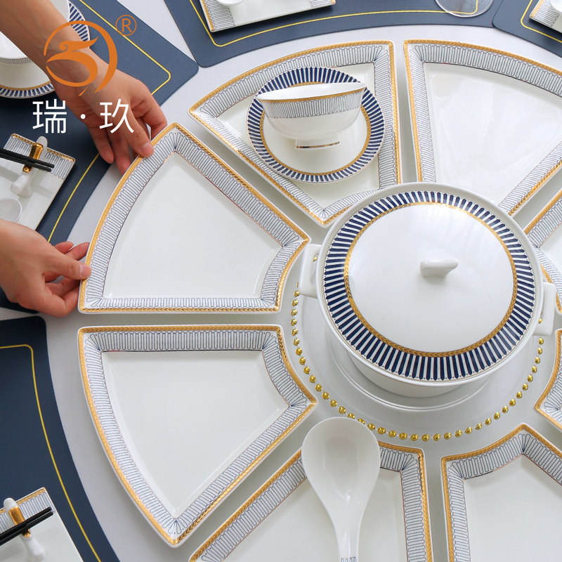 骨瓷圆桌拼盘餐具套装（8人用）