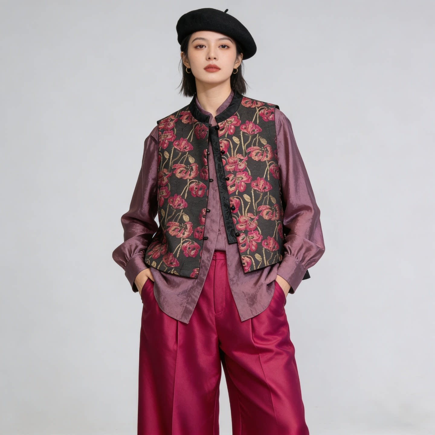 8686新中式风花卉刺绣对襟马甲女复古轻奢高级感立领马夹