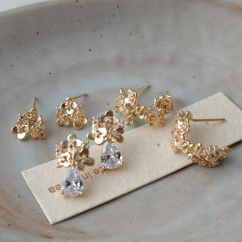 铜复古设计锆石繁华耳钉女耳环