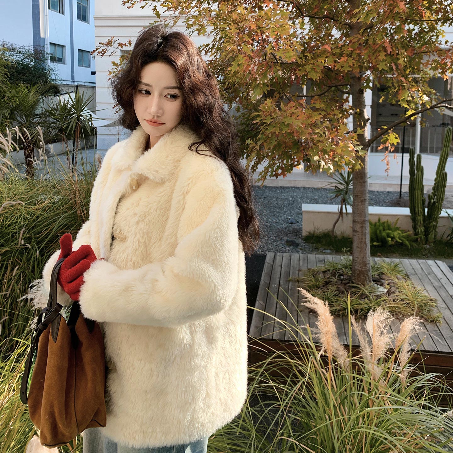 【首发现货】麂皮内里环保皮草皮毛一体 C99-P195-K278