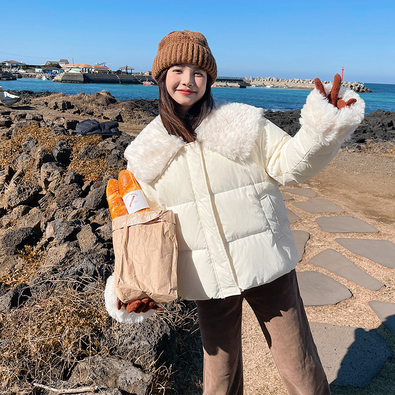 韩版学院风毛绒拼接羽绒服女2025冬季新款加厚显瘦保暖白鸭绒外套图片