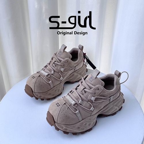 SGIRLTWTW设计感厚底老爹鞋女