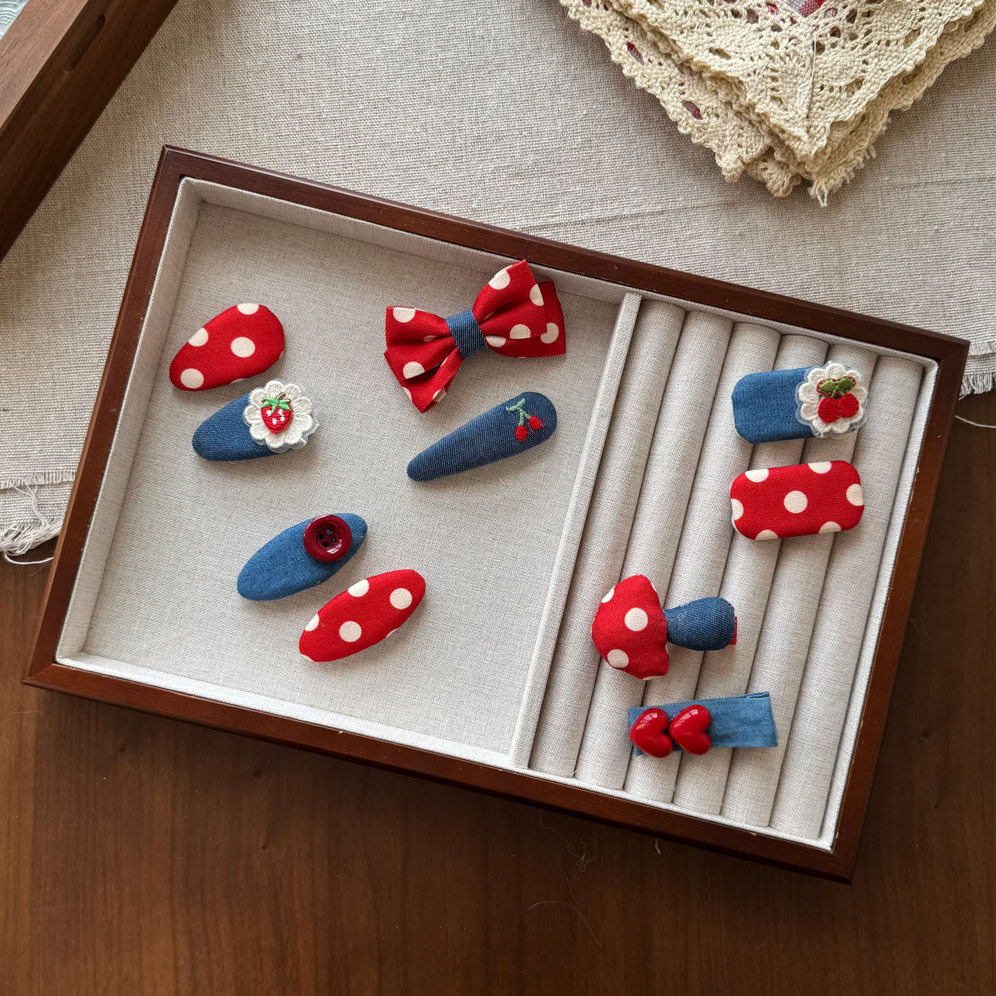 红色波点蝴蝶结儿童发夹牛仔布BB夹蘑菇女童发饰头饰侧边夹秋冬款,童装/婴儿装/亲子装,发饰,淘宝优惠券,粉丝福利购,淘宝优惠卷