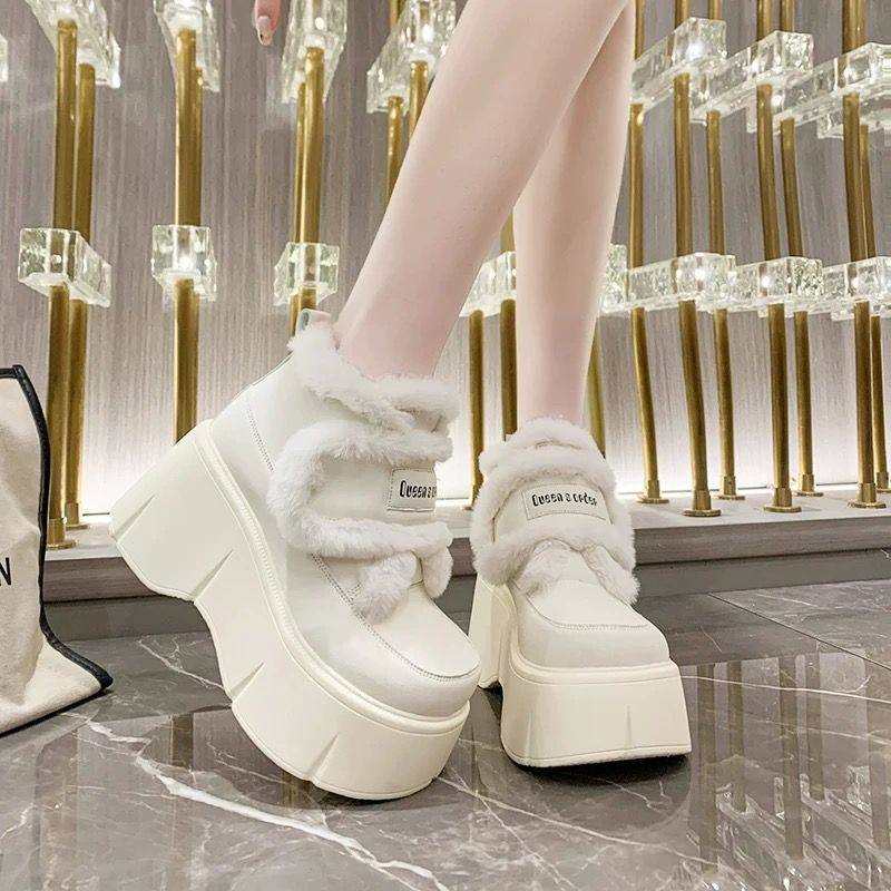 2024年爆款魔术贴日系加绒加厚底增高松糕鞋洋气小皮鞋毛毛雪地靴