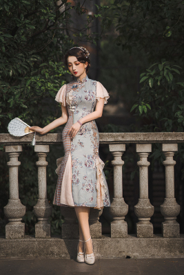 taobao agent [Original design of the fantasy wind] ~ Fantastic year ~ Heavy worker three -dimensional embroidered color combined cheongsam [Spot]