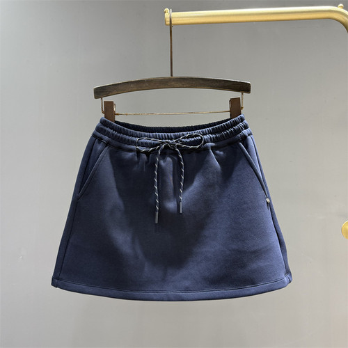 百搭显瘦防走光包臀半身裙