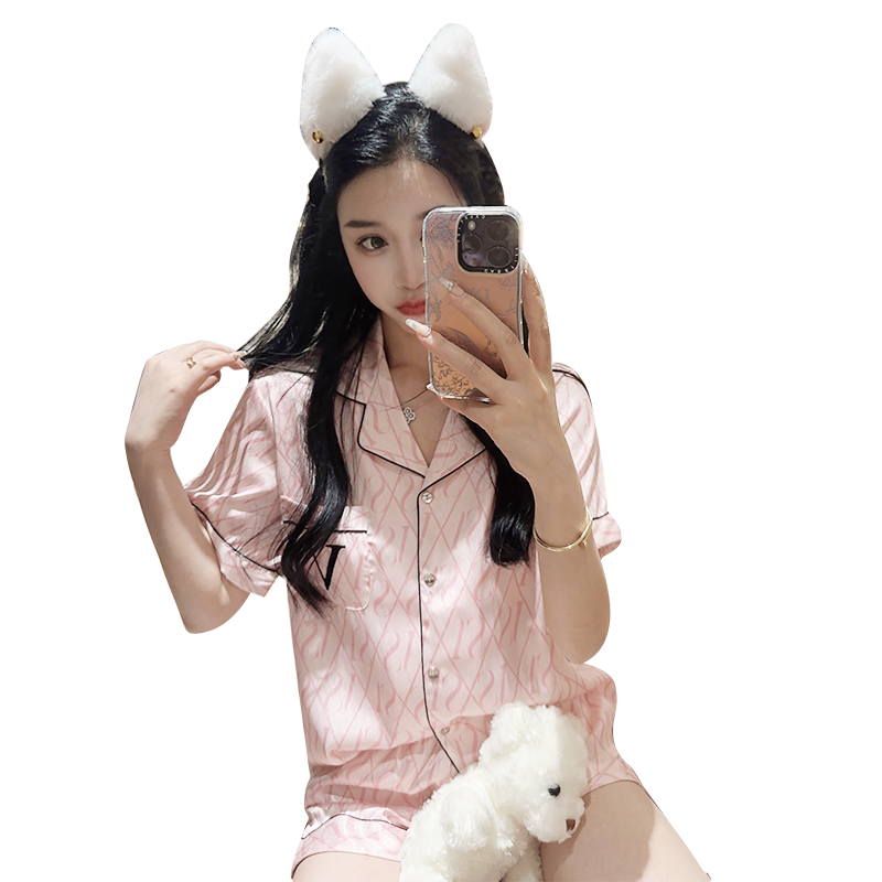 明星同款冰丝绸睡衣女夏天短袖甜美粉色线条印花欧美字母刺绣套装