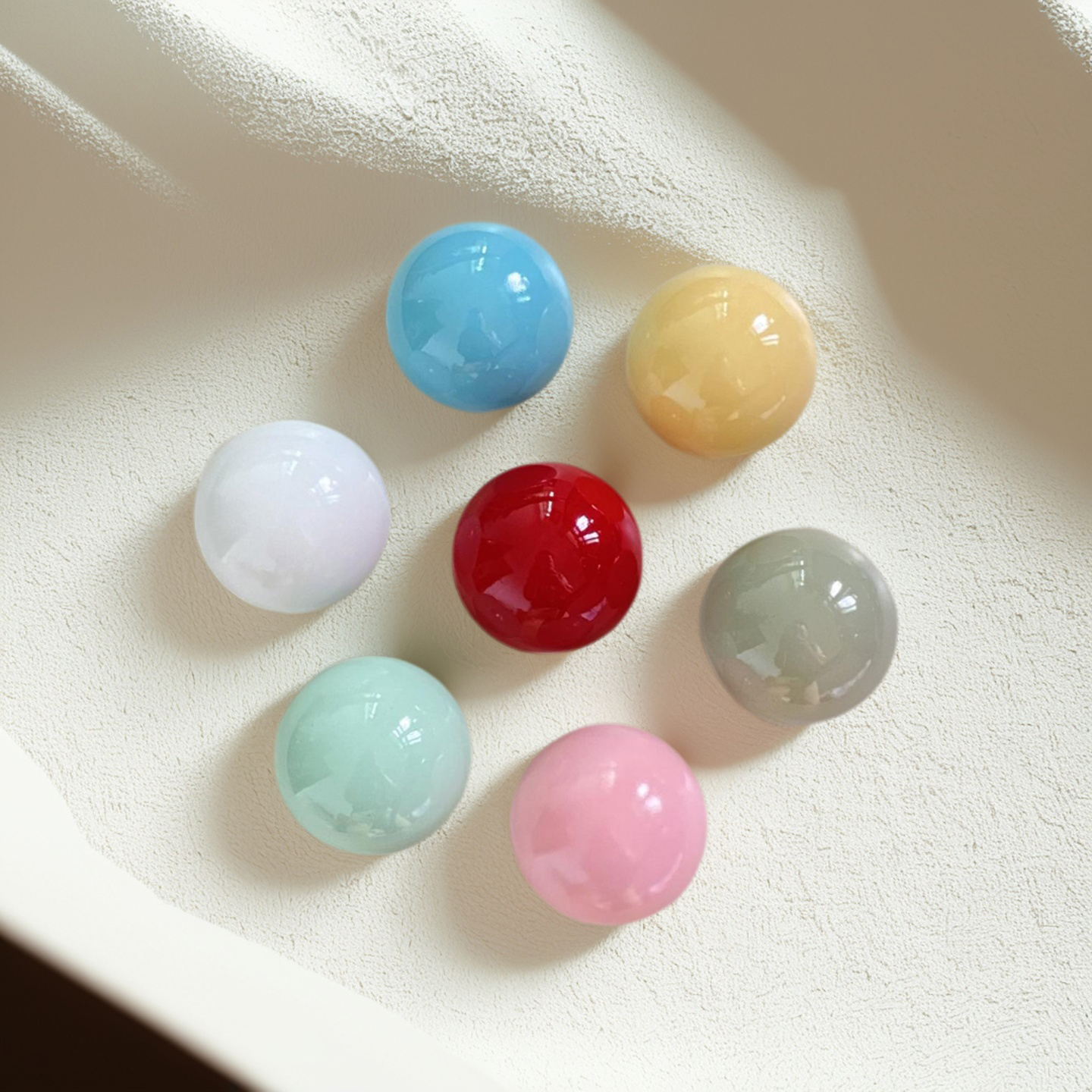 简约马卡龙儿童房衣柜子拉手糖果色圆球衣橱柜抽屉塑料把手免打孔