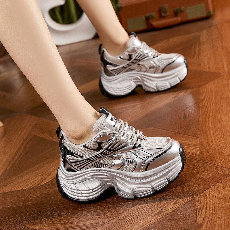 今年流行款老爹鞋女鞋