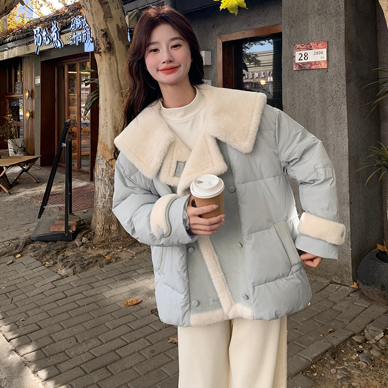 现货90绒羊羔毛拼接大翻领羽绒服297-1082-P275-K398,女装短外套,艾艾淮淮