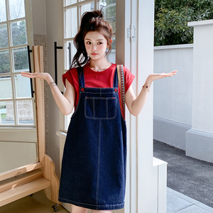 慵懒风牛仔背带裙女2025夏季新款学院风休闲T恤小个子,丝绒半身裙搭配什么棉服图片
