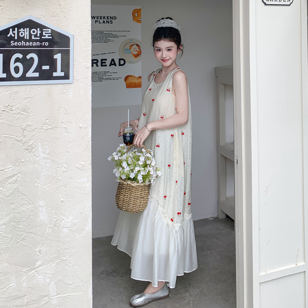 【新款】现货刺绣拼接连衣裙297-1365-P125K188,女装连衣裙,艾艾淮淮