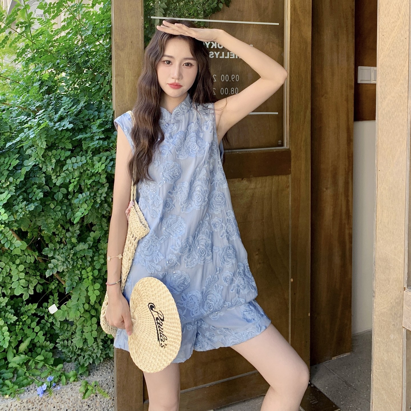 新中式国风穿搭蓝色无袖套装女夏超火好看绝美改良旗袍短裤两件套，女装套装/套裙，艾艾淮淮