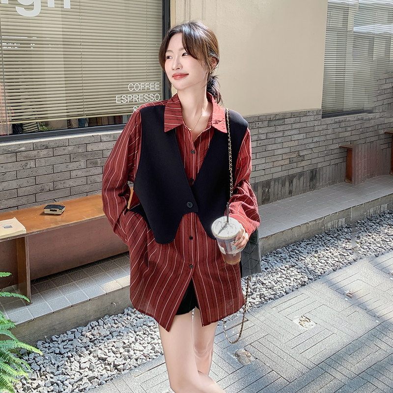 红色条纹假两件拼接连衣裙女春秋2024新款小个子轻熟设计感衬衫裙,女装衬衫,艾艾淮淮