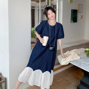 复古钓系风牛仔连衣裙女2025夏季新款别致泡泡袖高级感显瘦A字裙图片
