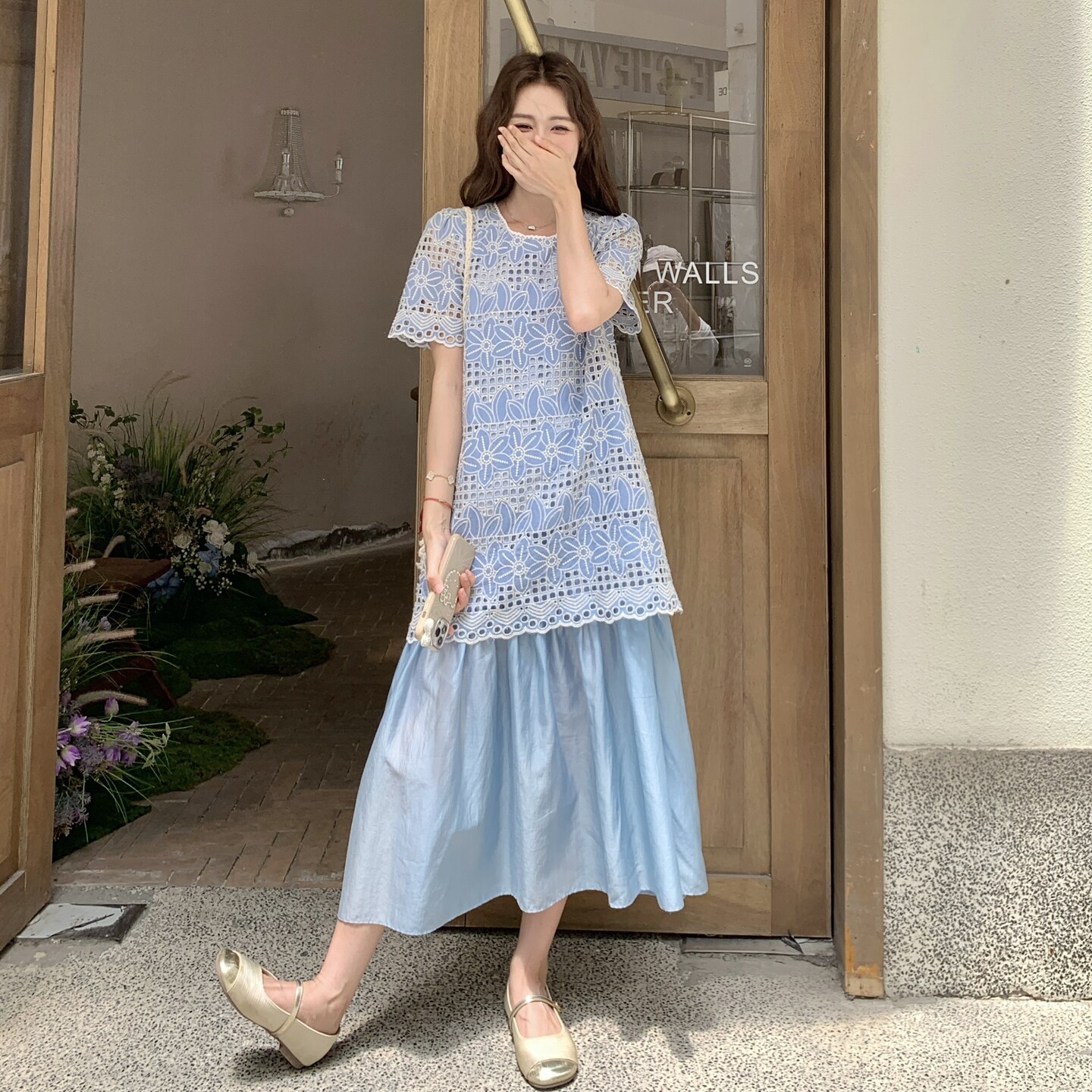 蓝色蕾丝刺绣假两件连衣裙女2025夏季新款法式温柔风甜美显瘦长裙,女装连衣裙,艾艾淮淮