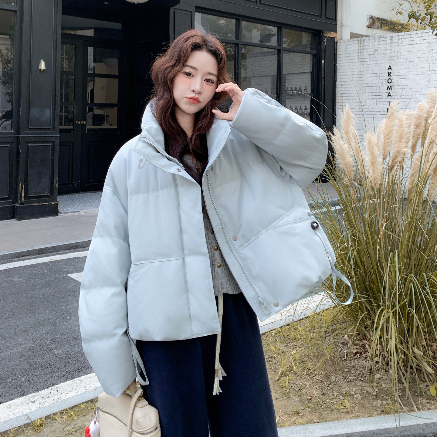 【新款】90绒现货短款两色面包羽绒服297-1888-P295-K438，女装棉衣/棉服，艾艾淮淮