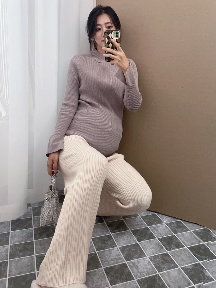 임산부 하의 셔츠 스웨터 가을 겨울 이너 상의 큰 사이즈 스웨터 라운드 넥 긴팔 티셔츠 임부복 가을 의류 트렌드