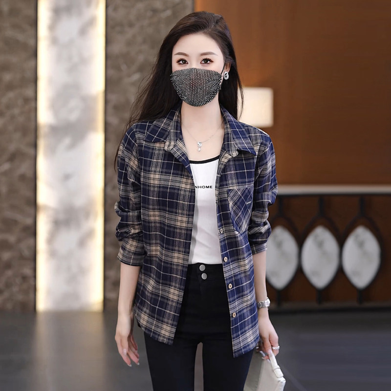 春秋格子衬衫女中长款宽松显瘦