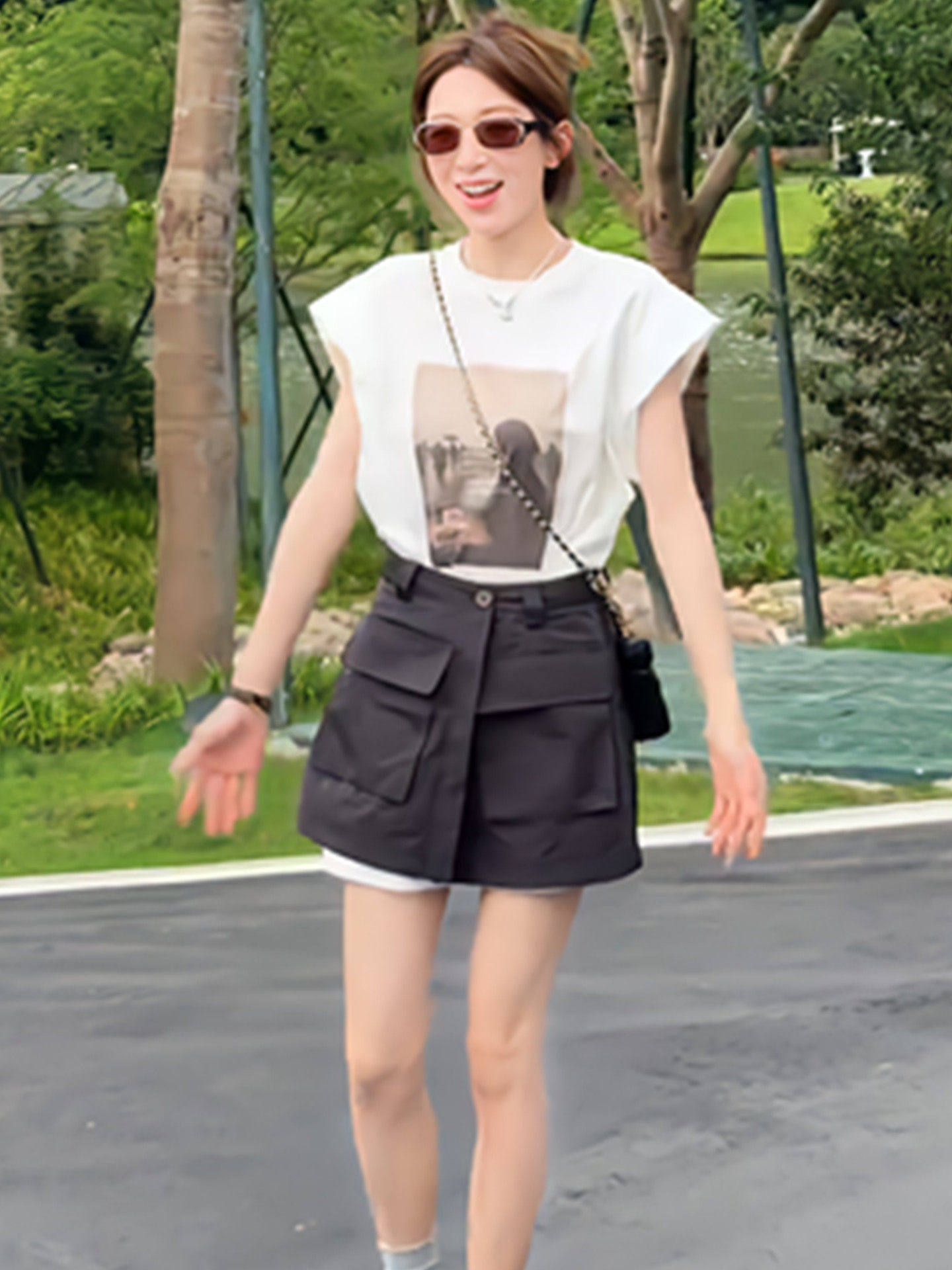 韩系轻熟风薄印花T恤两件套女夏季通勤收腰腰封成套穿搭时尚套装