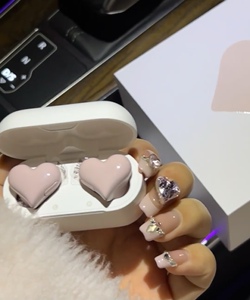 官方正品日本heartbuds心形爱心可爱女生入耳式无线蓝牙耳机粉色