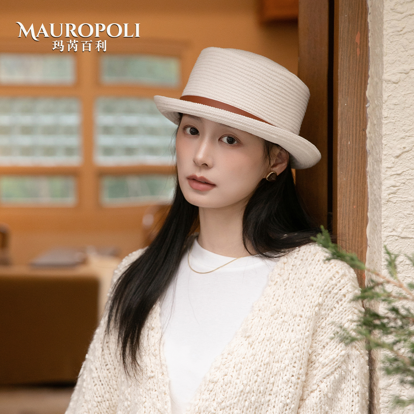 白色法式礼帽女卷边显脸小平顶帽