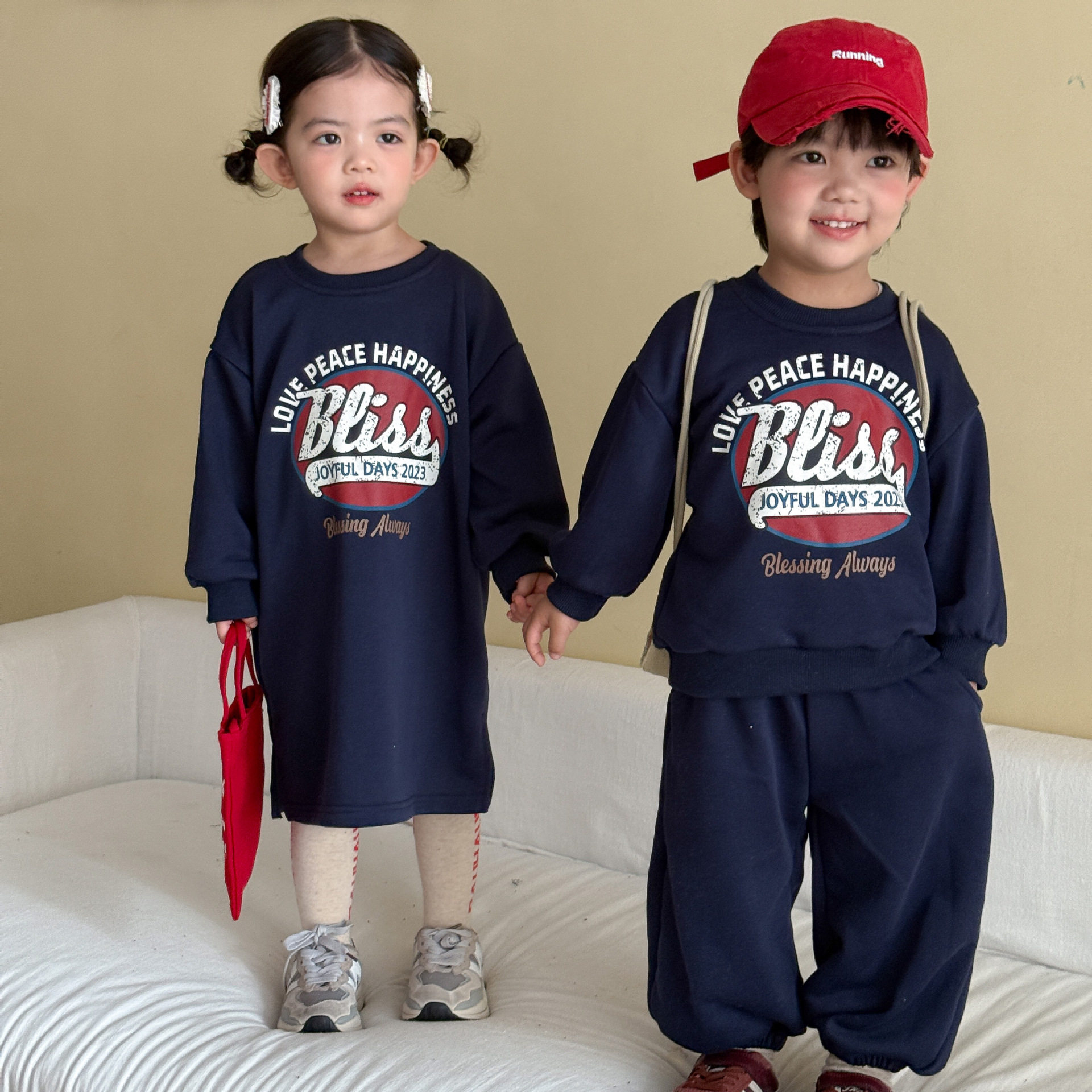 2026新款男童休闲童装女童连衣裙兄妹秋装儿童春秋季卫衣运动套装