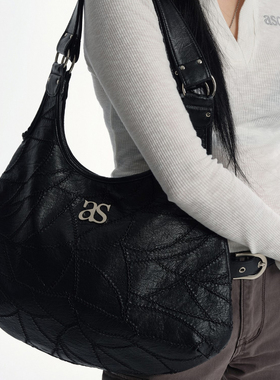 韩国小众品牌ason包黑色pu皮甜辣风刺绣裂纹大容量个性单肩贝壳包