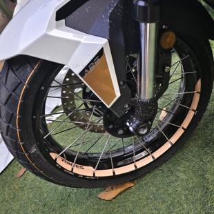 适用于25款升仕368G改装轮毂个性专用贴纸磨砂侧边排气管装饰配件