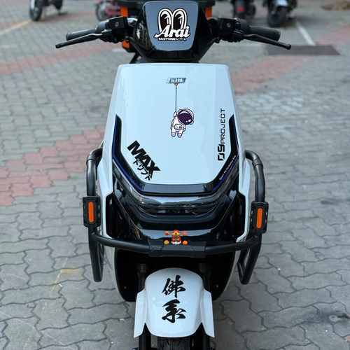 适用雅迪冠能T35-M电动车头拉花