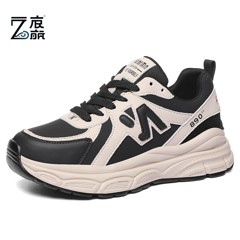 莆田纯原老爹鞋女夏季网面2025新款真皮旅游鞋爆款轻便软底运动休