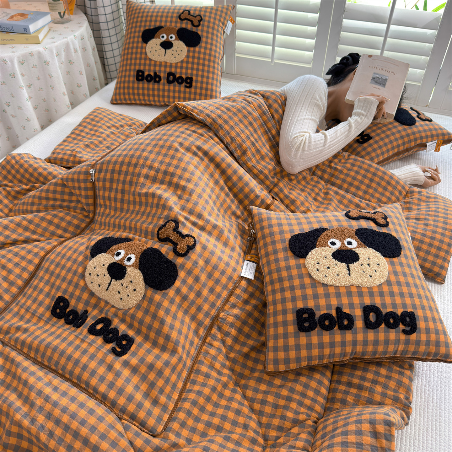 抱枕被两用全棉水洗棉放汽车靠垫办公室沙发儿童午休可折叠空调被