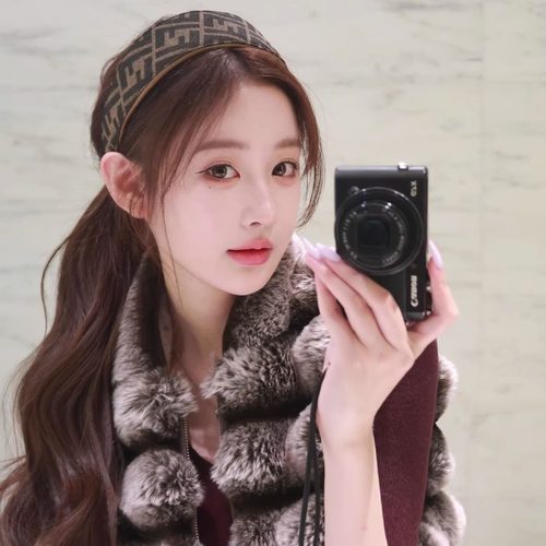 条纹龙猫环保皮草马甲女