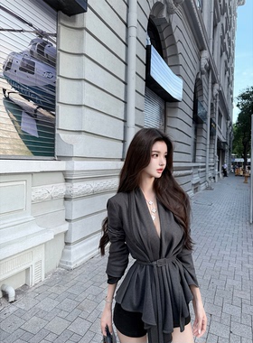 韩雨嘉【极简Row感】高级灰 不规则设计毛呢多穿法系带外套