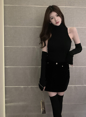 「少量现货」韩雨嘉纯欲黑色丝绒短裙女质感修身显瘦百搭半裙