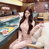 芭蕾粉 内里仿貂毛混纺纱线加绒连帽开衫 直筒针织裤 韩雨嘉 套装