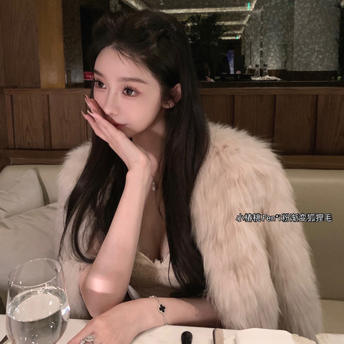 「少量现货」韩雨嘉芬兰进口狐狸毛女冬气质高端年轻短款皮草外套