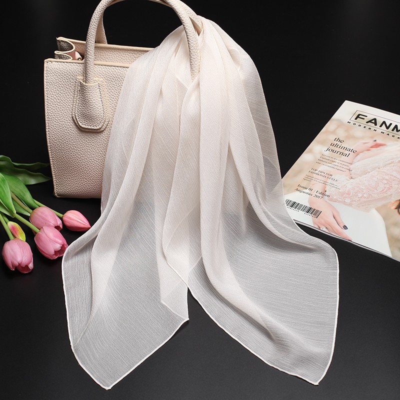 高端桑蚕丝大牌小方巾女春夏秋冬季纯色丝巾气质小领巾米白色围巾