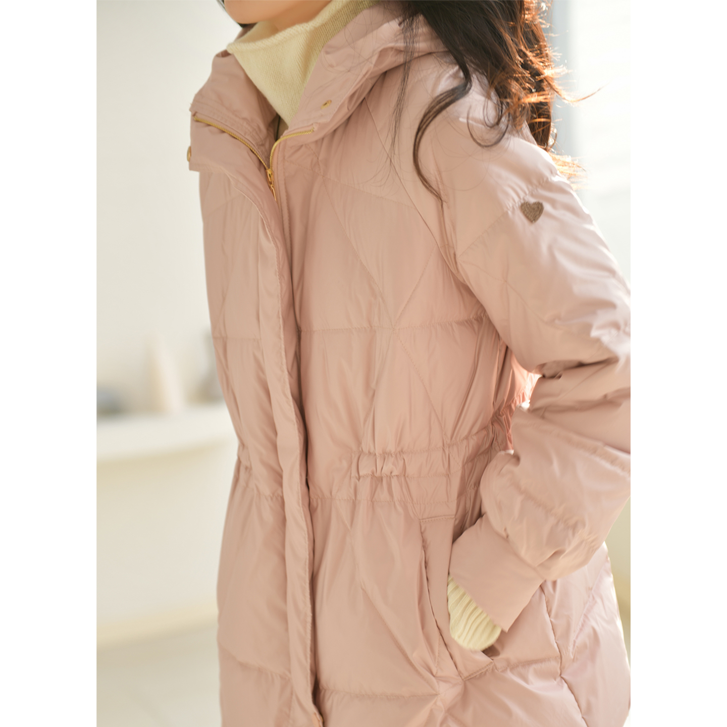 GESGOO温柔粉色一手长羽绒服连帽