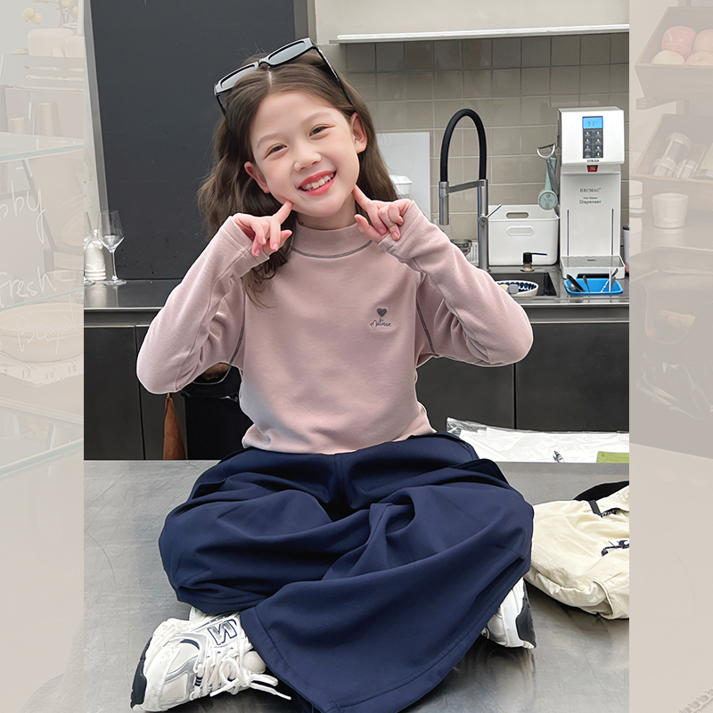 小排靓女童高领长袖刺绣打底衫