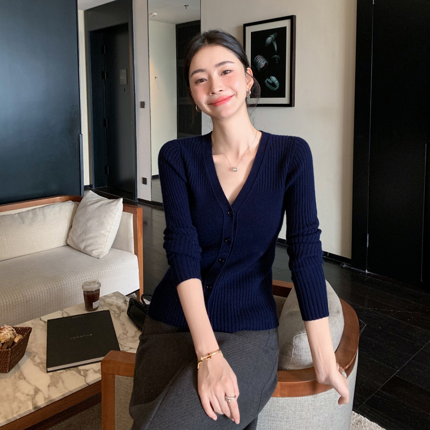 Z.M.R丨高智气质 baby小山羊绒衫女V领针织坑条修身开衫毛衣外套