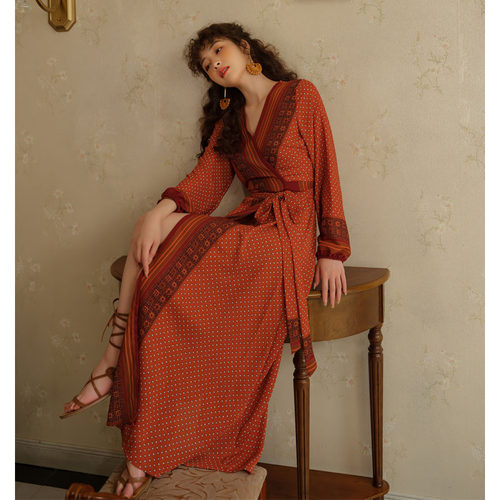 复古风一片式沙漠系带度假连衣裙