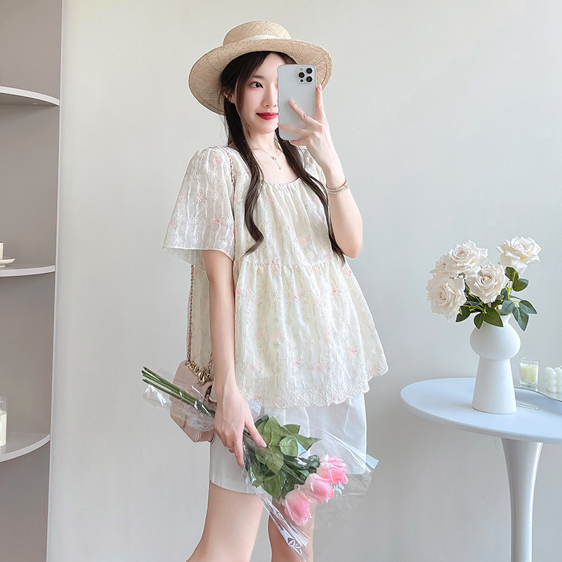 孕妇装夏装小清新甜美绣花短袖上衣宽松休闲怀孕娃娃衫夏季衣服夏