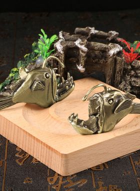 海洋巨兽仿古董古玩鮟鱇灯笼鱼黄铜摆件创意桌宠茶宠铜工艺品