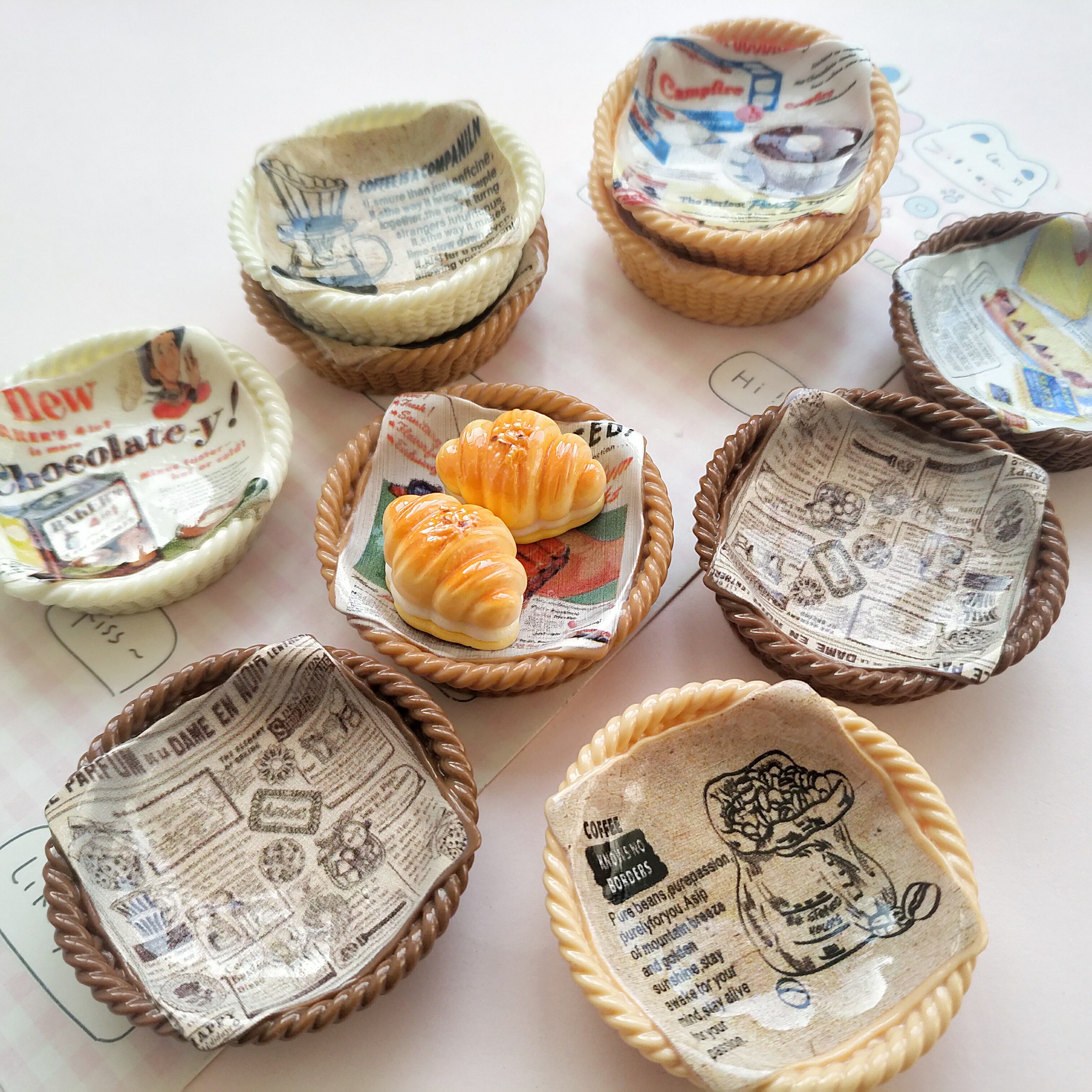 微缩仿真垫纸编织筐篮食玩盘子娃屋捏捏装饰摆件手工diy树脂配件