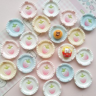 迷你款微缩仿真草莓食玩盘子小鼻嘎捏捏装饰过家家diy奶油胶配件