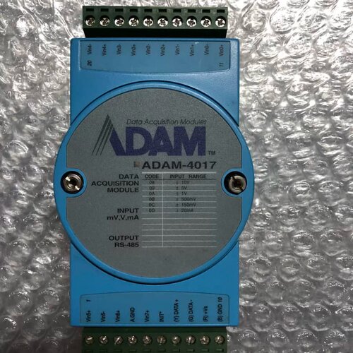 ADAM-4017模块