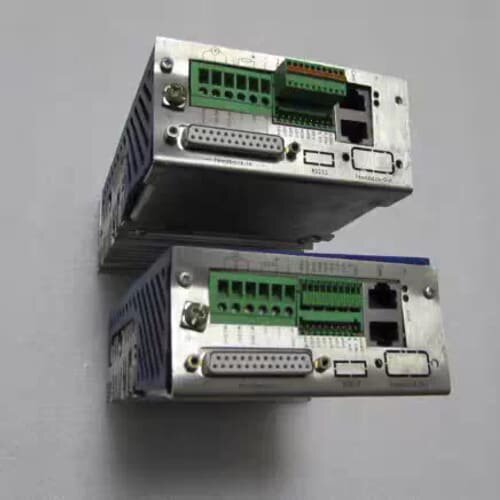 MMC-110A-F200 有2台 一台重量1公斤 10-2 +
