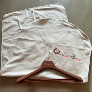 LP防尘袋LORO A棉布防尘袋大衣防尘罩衣服防尘套LP衣架现货 PIA